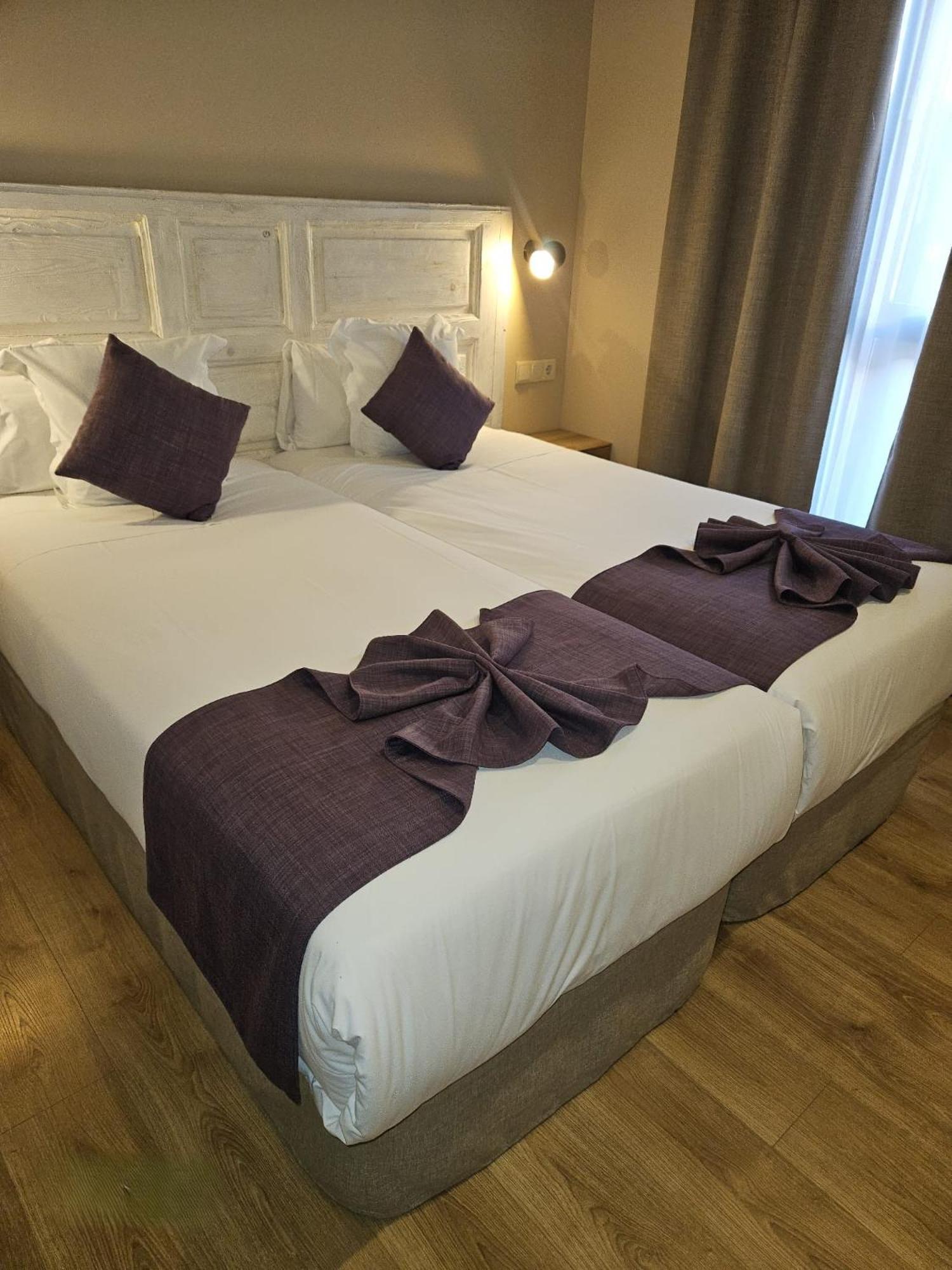 Dauria Suites Ha Soria Kültér fotó
